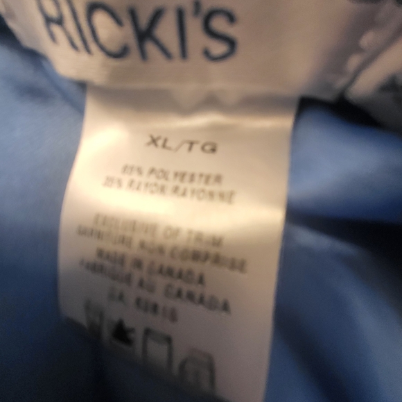 Skirt - Picture 2 of 2